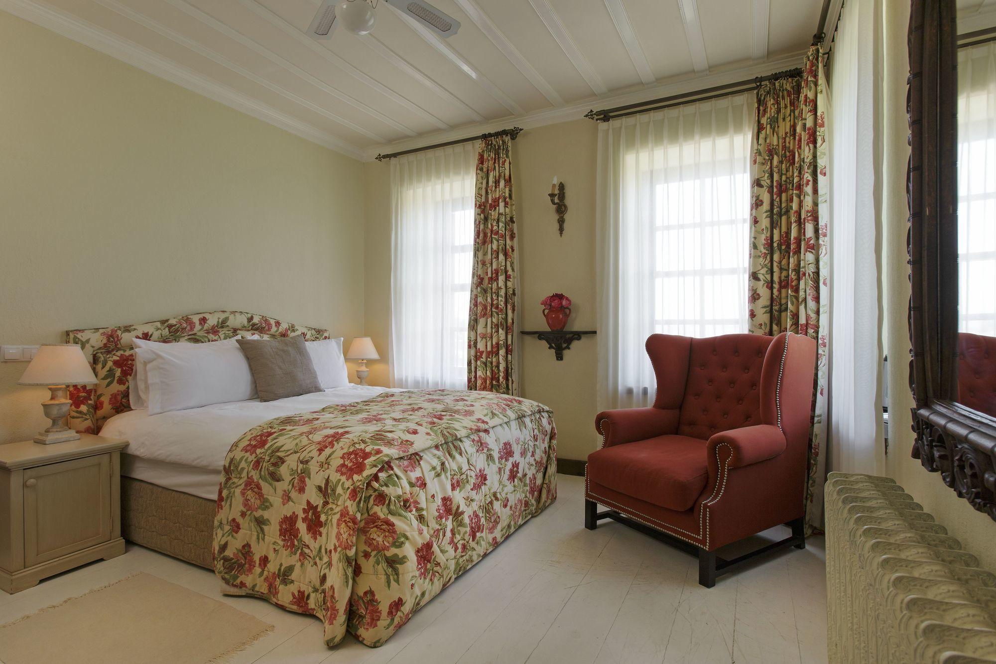 กึลลึ โคนักลารึ Hotel Selcuk ภายนอก รูปภาพ