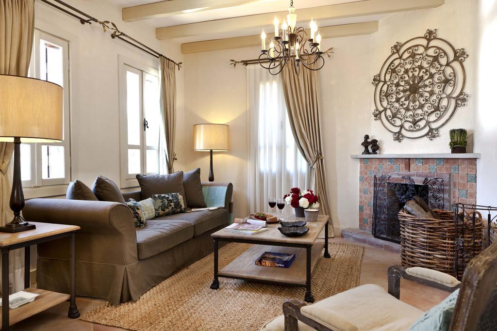 กึลลึ โคนักลารึ Hotel Selcuk ภายนอก รูปภาพ