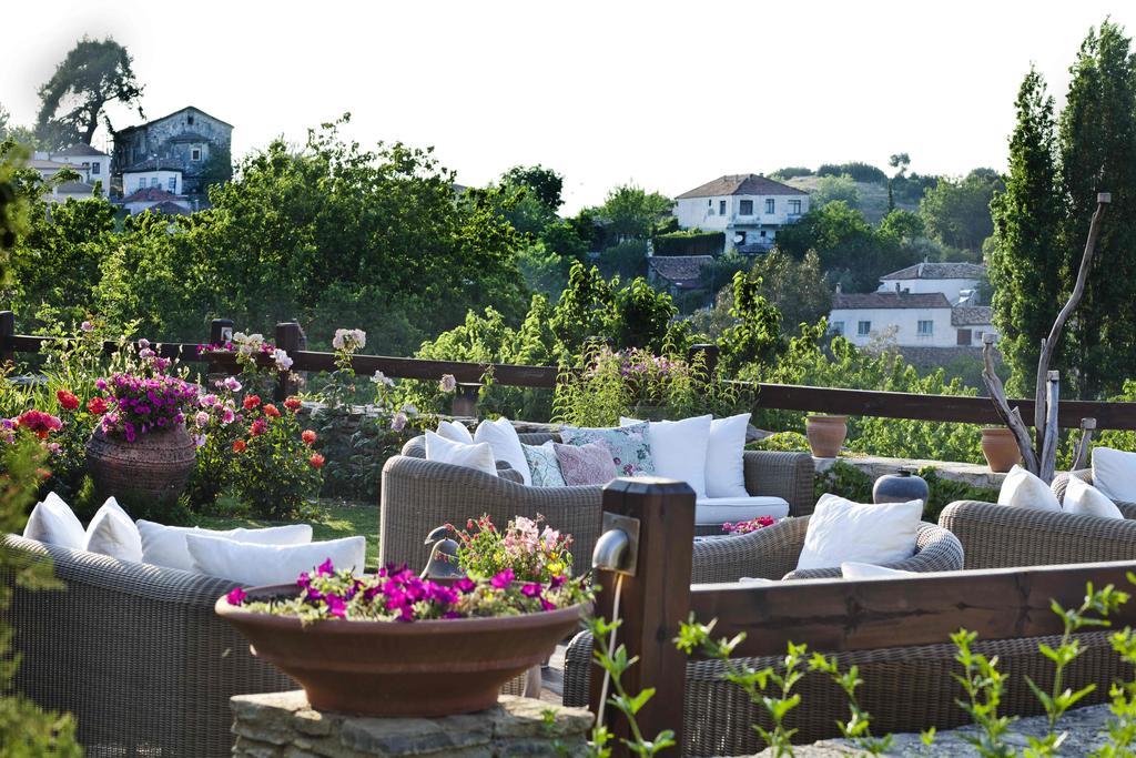 กึลลึ โคนักลารึ Hotel Selcuk ภายนอก รูปภาพ