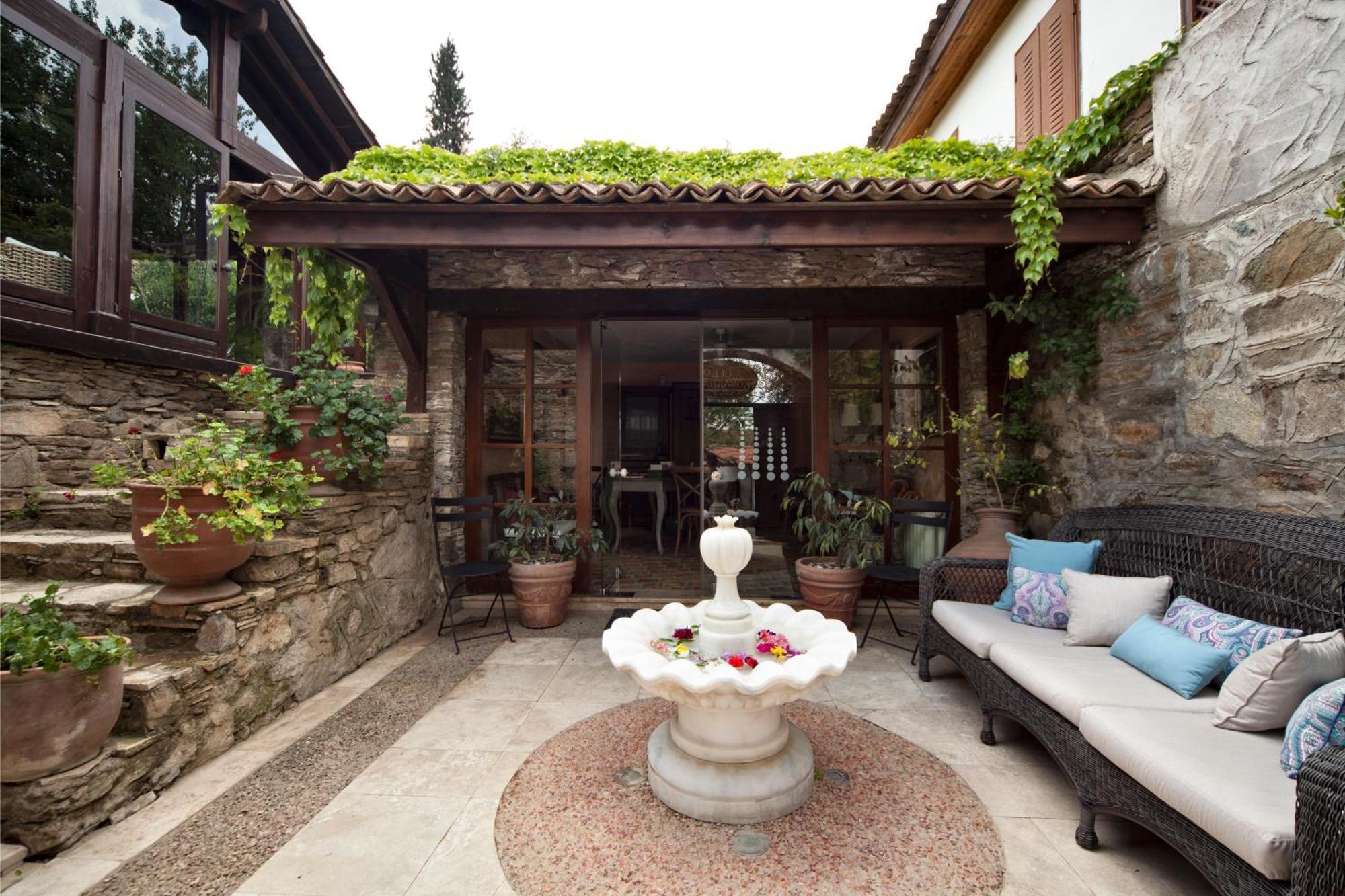 กึลลึ โคนักลารึ Hotel Selcuk ภายนอก รูปภาพ