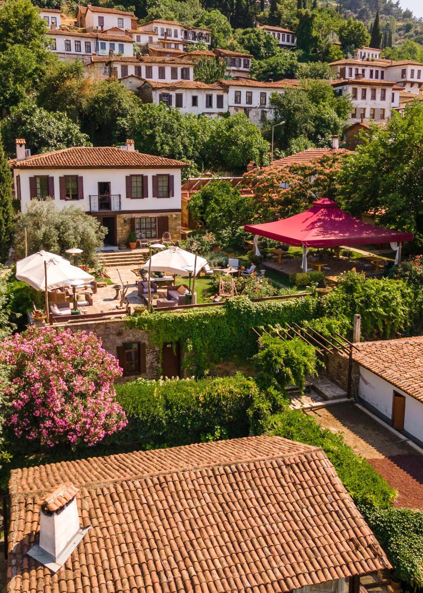 กึลลึ โคนักลารึ Hotel Selcuk ภายนอก รูปภาพ